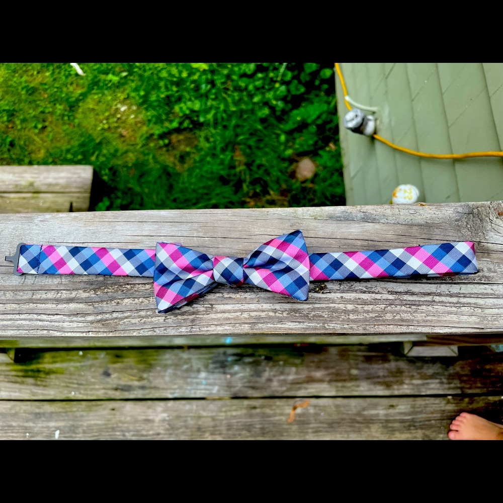 Chaps Ralph Lauren bow tie